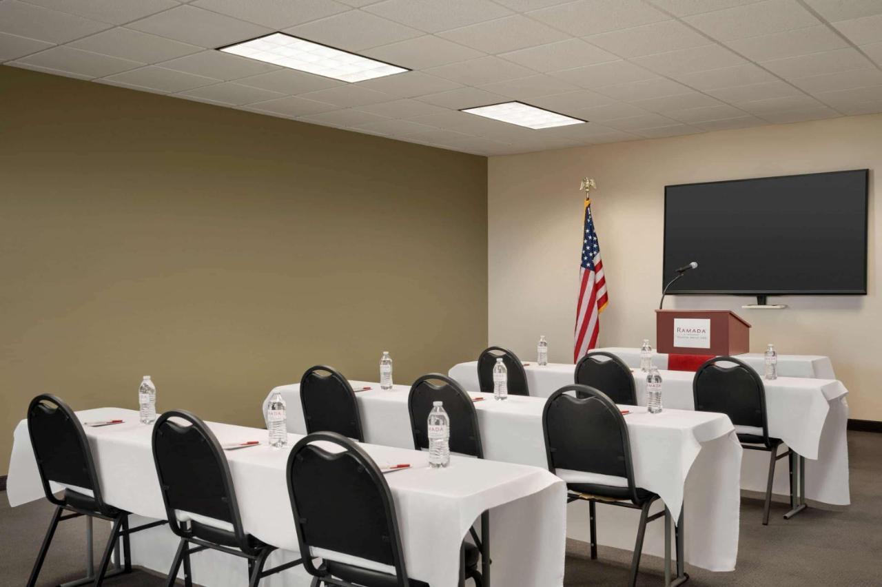 Bakken Airport Xwa Hotel & Studios Уилистън Екстериор снимка