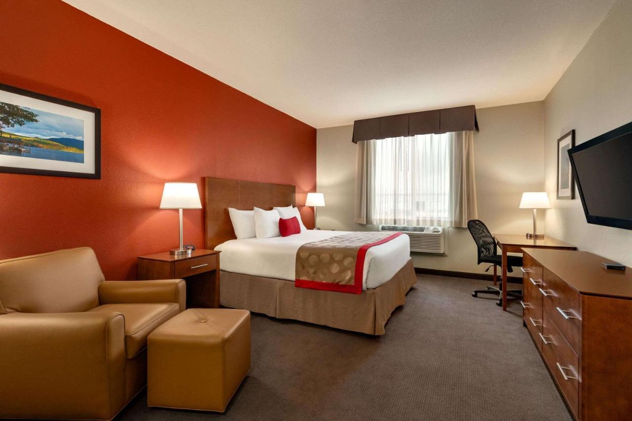 Bakken Airport Xwa Hotel & Studios Уилистън Екстериор снимка
