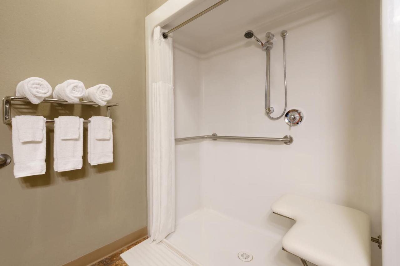 Bakken Airport Xwa Hotel & Studios Уилистън Екстериор снимка